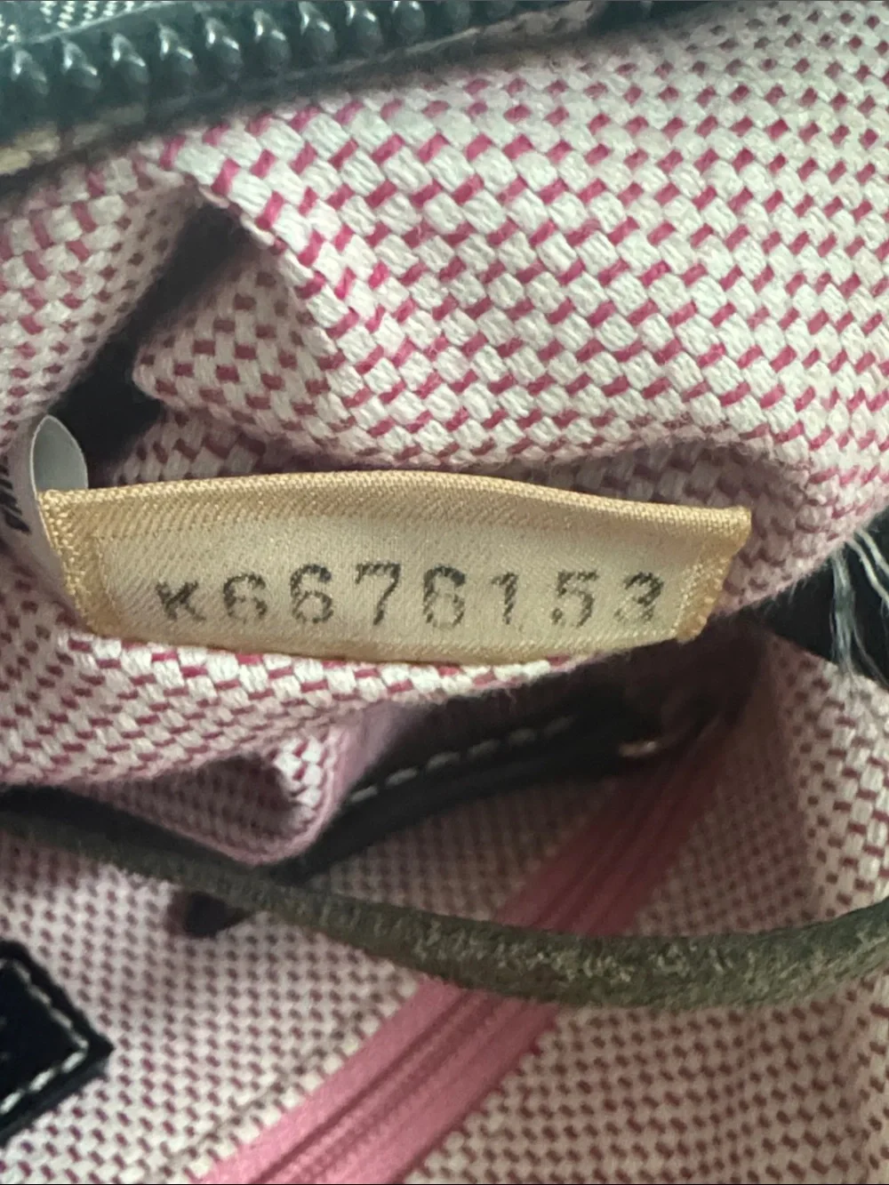 Dooney & Bourke Vintage Signature Logo East West Hobo Bag EUC